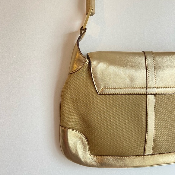 Gucci Jackie Bamboo Shoulder Bag - Picture 8 of 12